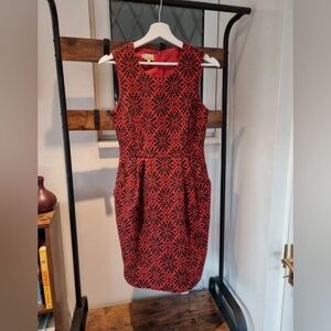 Red & Black Wool Sleeveless Short Sheath Dress